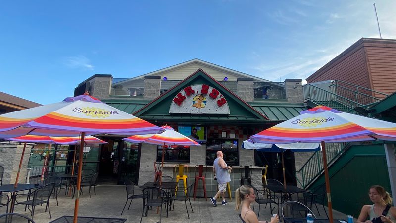Mr. Ed's Bar & Grille (Put-in-Bay)