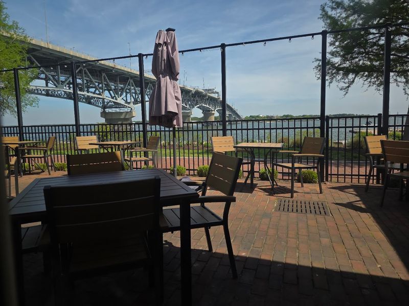 Riverwalk Restaurant