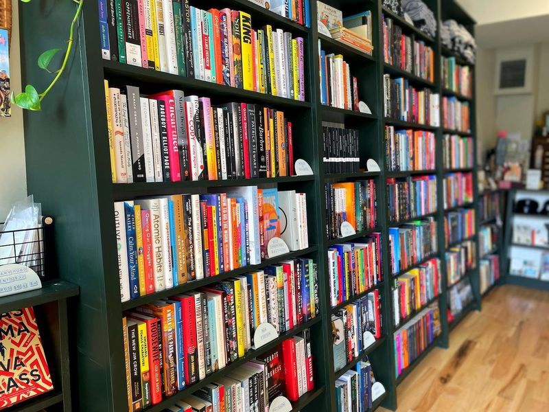 Black Rock Books - Bridgeport