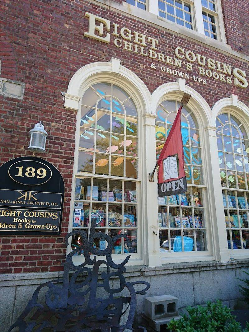Eight Cousins Books 