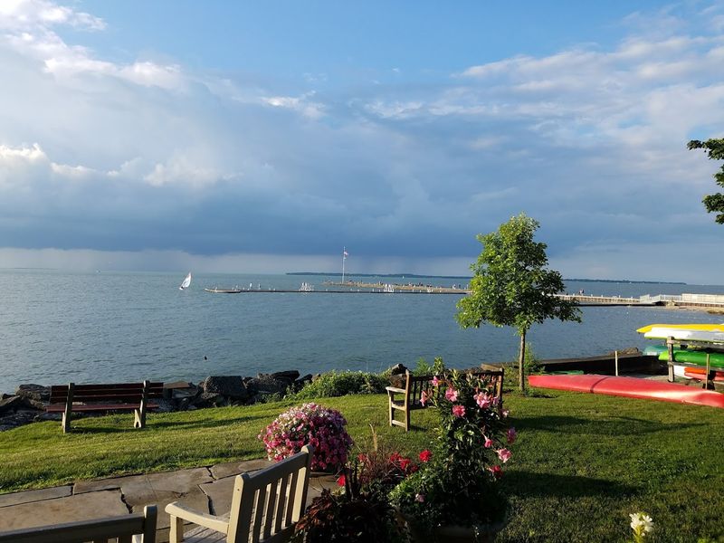 Lakeside Chautauqua Hotel 