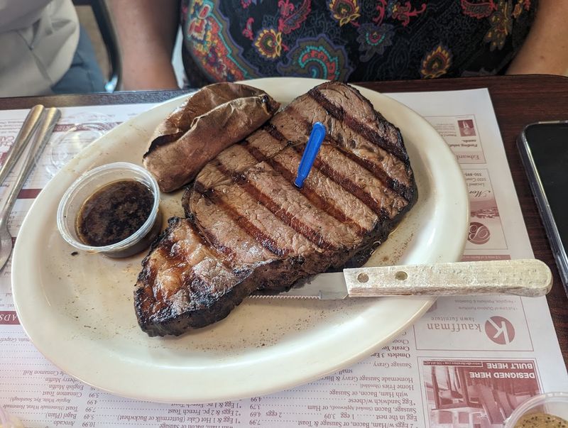 Friday and Saturday Night Specials Worth Planning Around