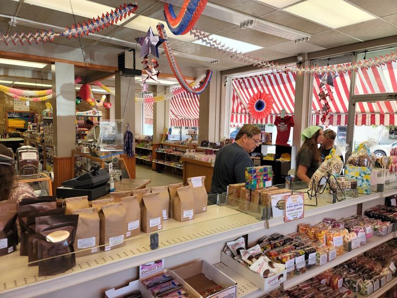 Sunrise Bakery & Cafe - Bay City, Bay County