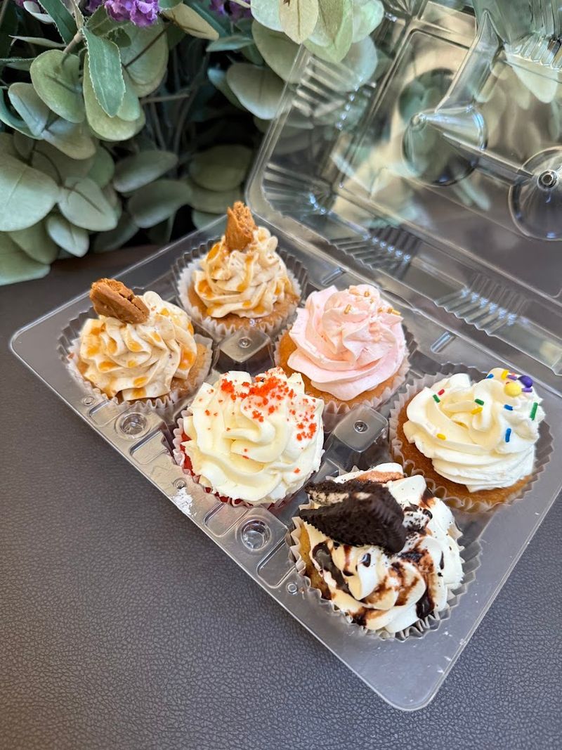 Irresistible Cupcakes by Fatima
