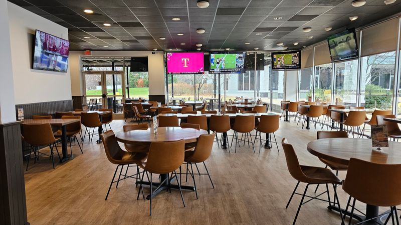 Buffalo Wing Factory – Ashburn