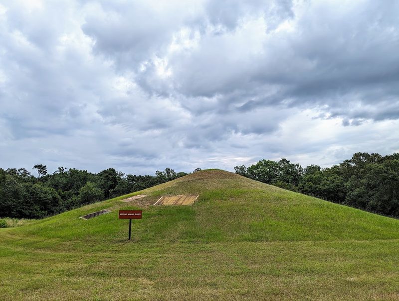 Lesser-Known Mounds and Ceremonial Complexes