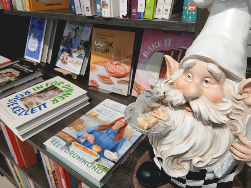 Riverstone Books, Pittsburgh, Allegheny County