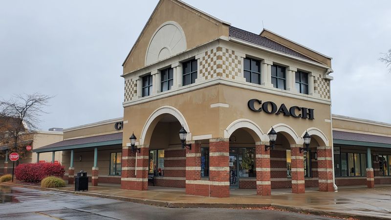 Why Grove City Premium Outlets Feels Like More Than a Quick Shopping Stop