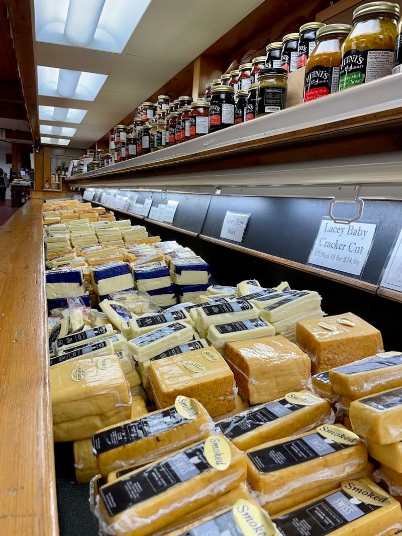 Dozens of Artisan Cheese Varieties