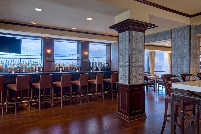 Bar 19 at Omni New Haven Hotel - New Haven