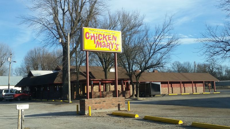 A Southeast Kansas Fried Chicken Legend