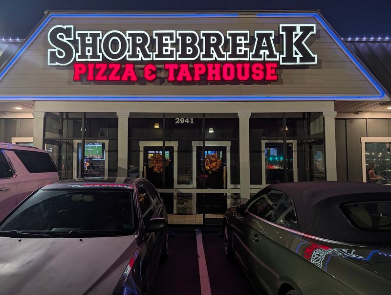 Shorebreak Pizza & Taphouse &ndash; Virginia Beach