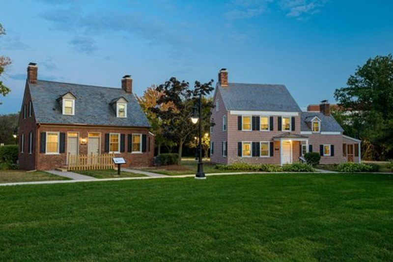 The Dearborn Inn - Dearborn, Wayne
