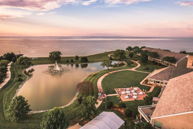 Maumee Bay Lodge 