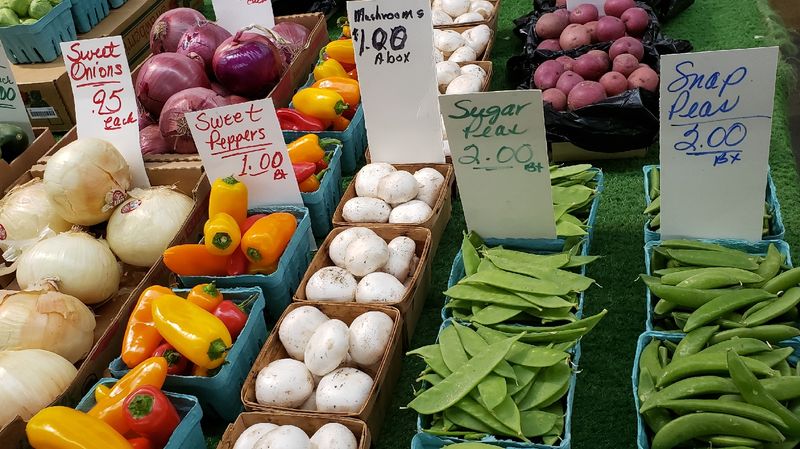 Root&rsquo;s Country Market & Auction