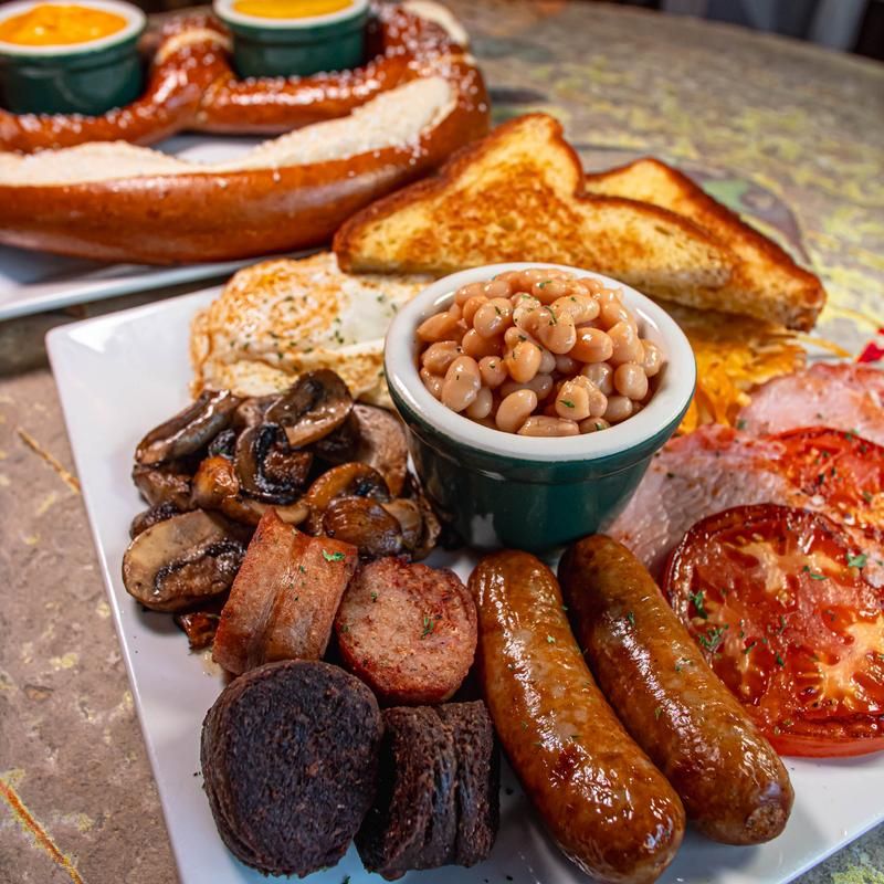 P.J. McIntyre's Irish Pub — Cleveland