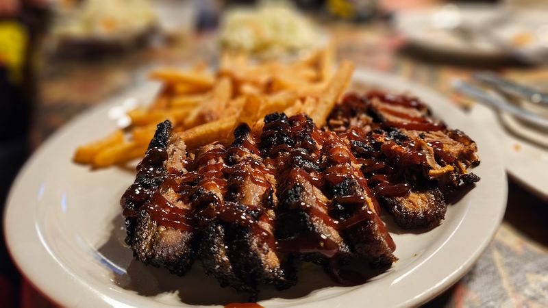 Bone Heads BBQ - Willis, Washtenaw County