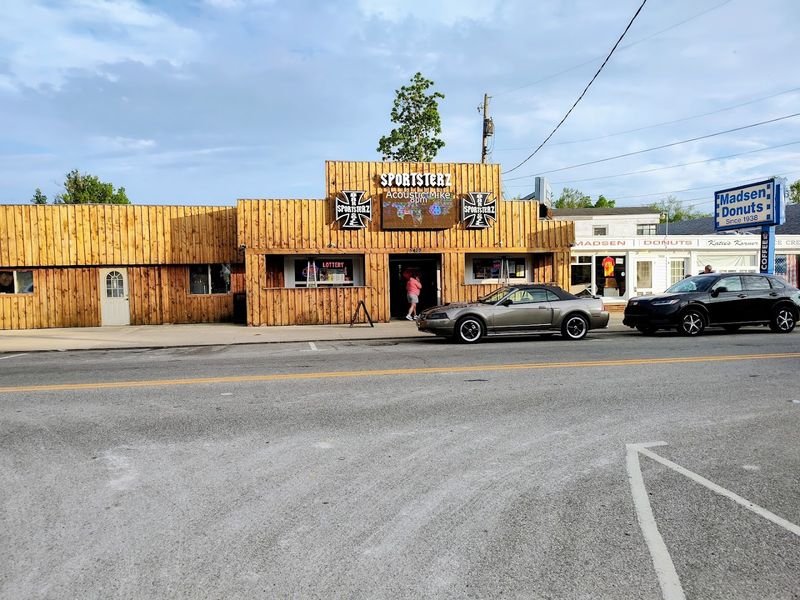 Sportsterz Bar & Grill