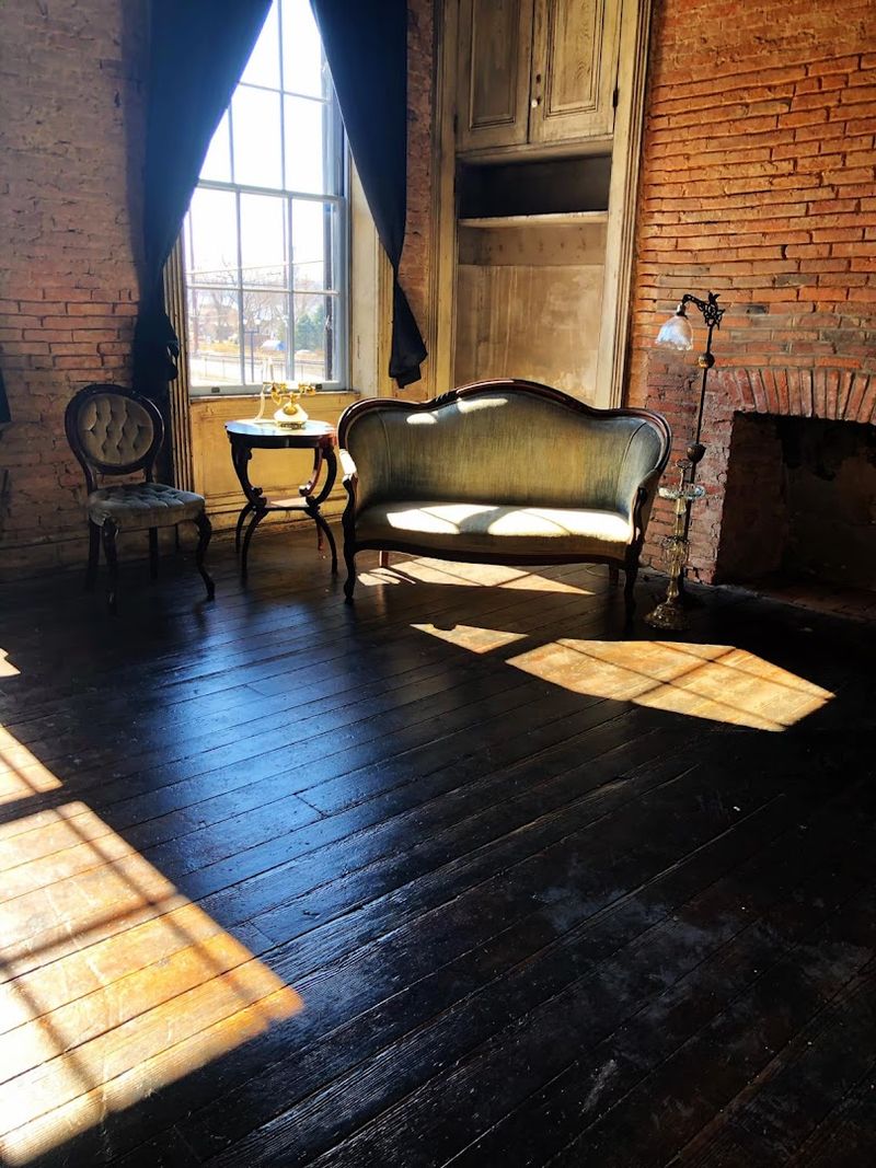 Intimate Small-Group Setting