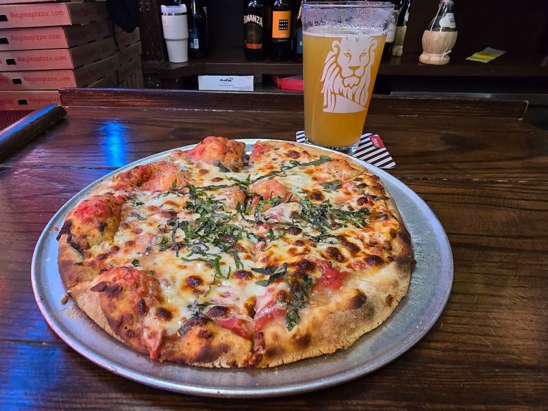 Regina Pizzeria (Boston)