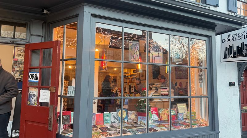Farley's Bookshop - New Hope, Bucks County