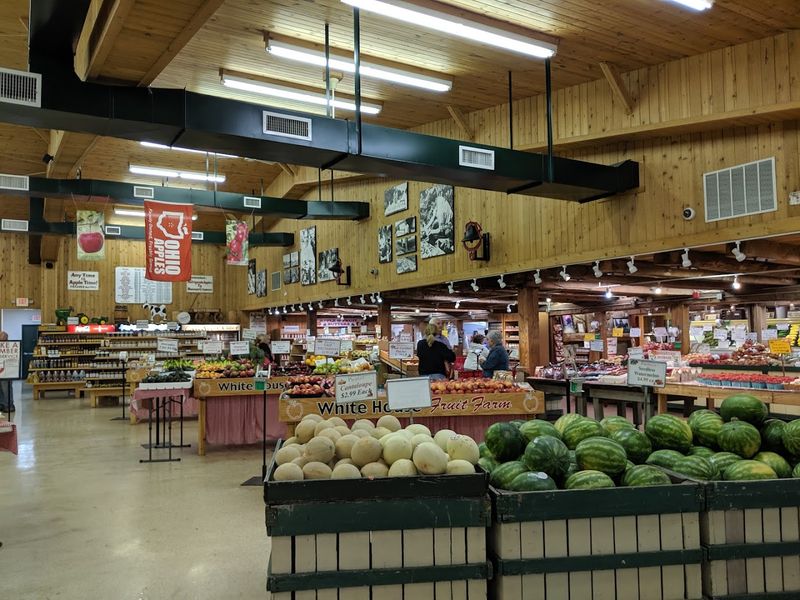 White House Fruit Farm 