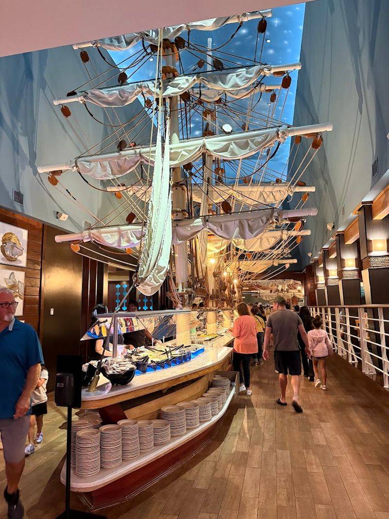 Captain George's Seafood Restaurant (Myrtle Beach)