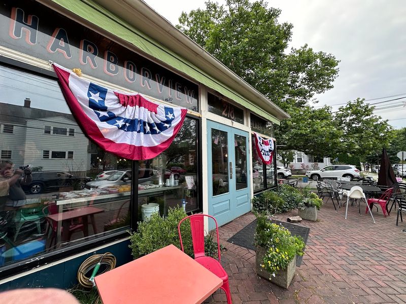 A True Neighborhood Gathering Spot