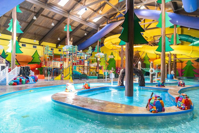 Splash Universe Resort - Dundee, Michigan