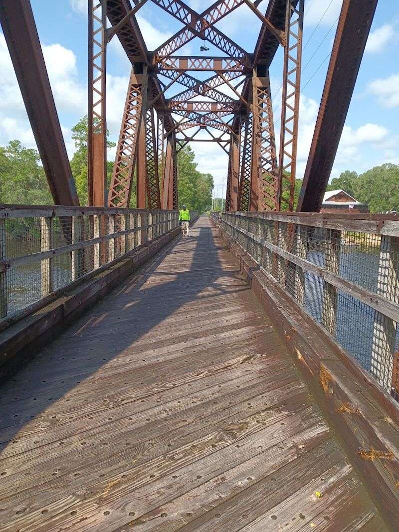 Southern Gateway: Chiefland's Trail Access