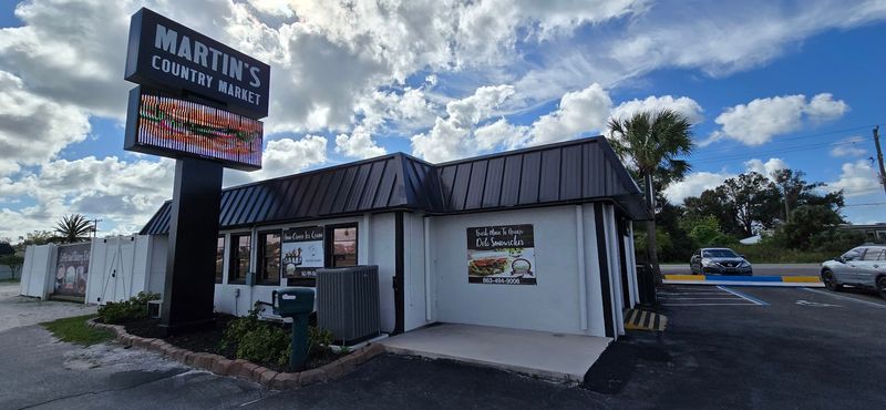 Martin’s Country Market of Florida LLC