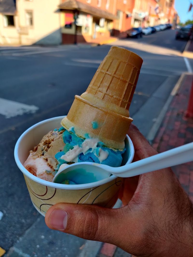 Sweet Things Ice Cream Shoppe &mdash; Lexington, Virginia