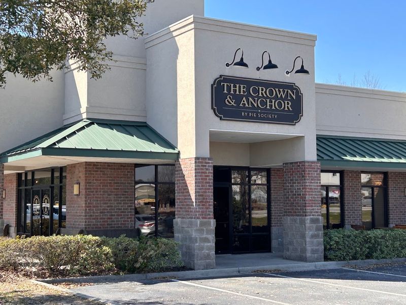 The Crown and Anchor Pub (Pooler)
