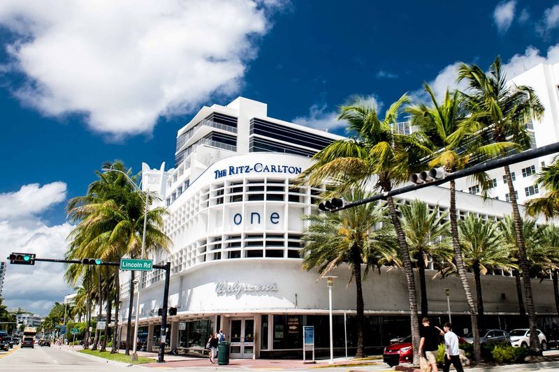 The Raleigh Hotel (Miami Beach, Miami-Dade)
