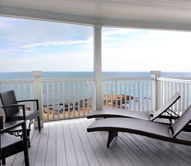 Madison Beach Hotel, Curio Collection by Hilton 