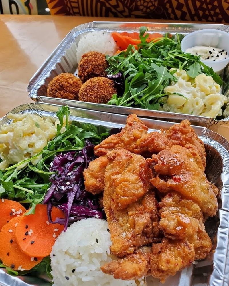 Manoa Poke Shop