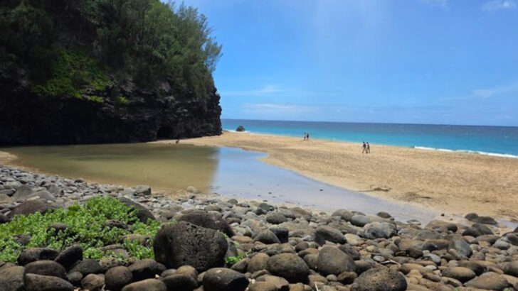 These Are 16 of the Most Dangerous Beaches in America