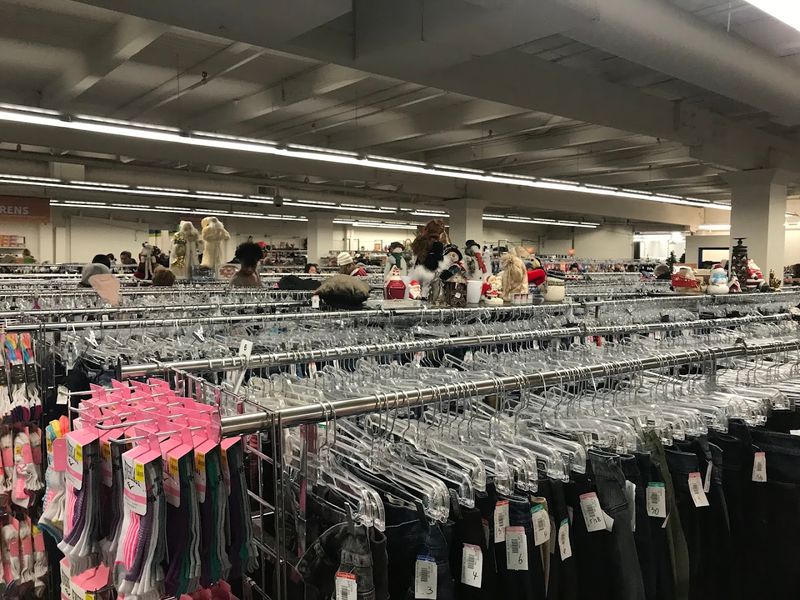Clothing Deals That Rival Retail Clearance Sales