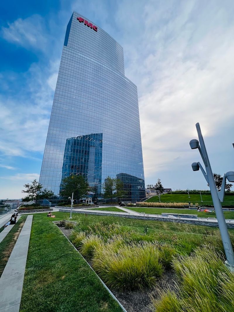 FMC Tower at Cira Centre South