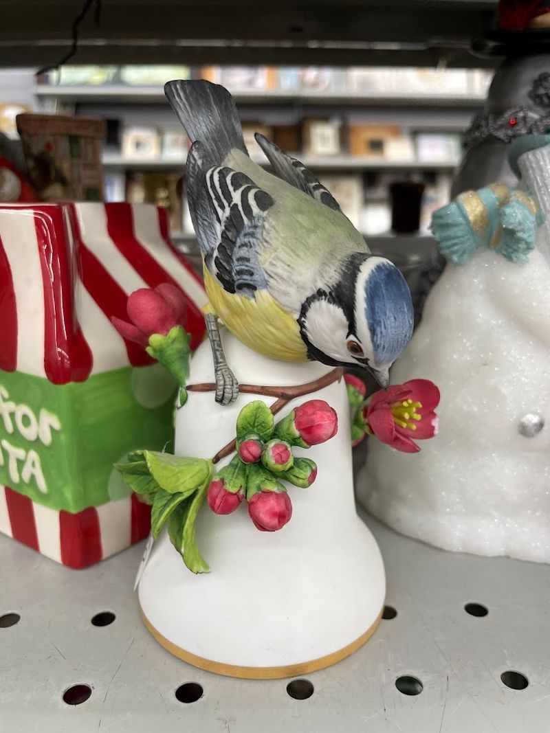 2nd Ave Thrift Superstore - Alexandria, Fairfax County,
