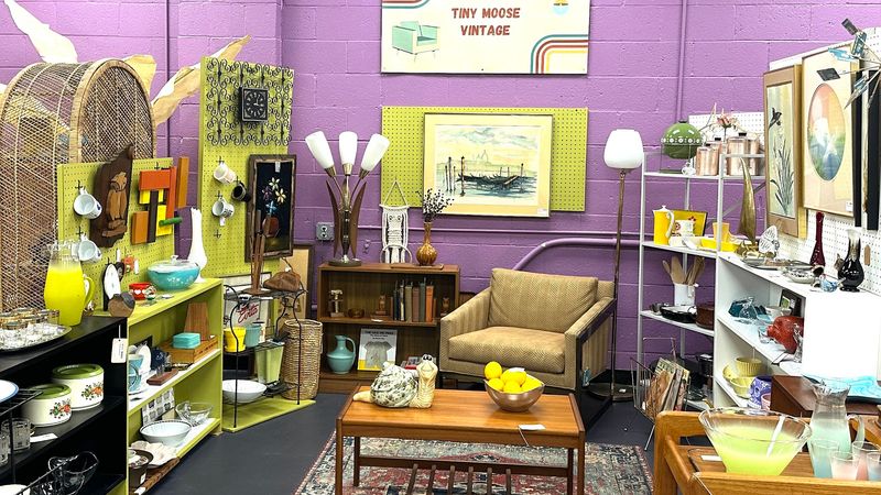 Old Wethersfield Flea Market, Wethersfield, Hartford County