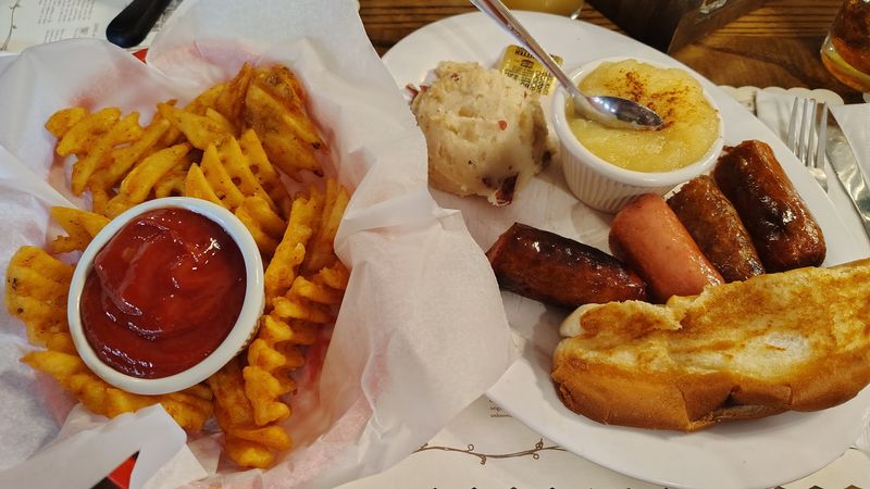 Schmidt&rsquo;s Sausage Haus &mdash; Columbus, OH