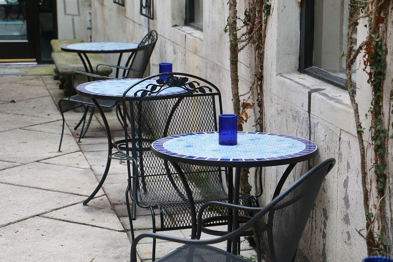Blue Fish Restaurant & Oyster Bar 