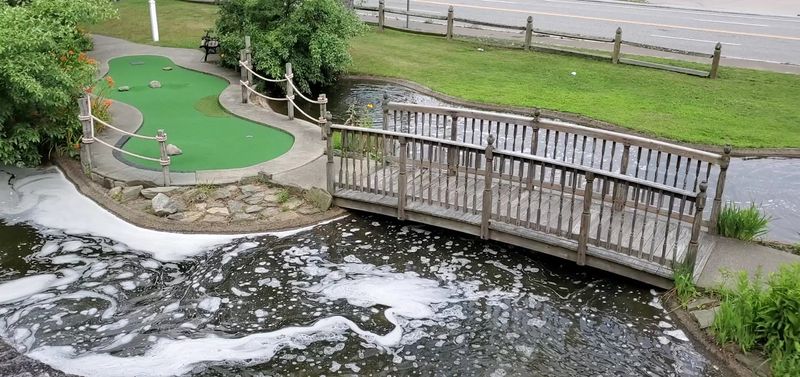 Crystal Caves Mini Golf