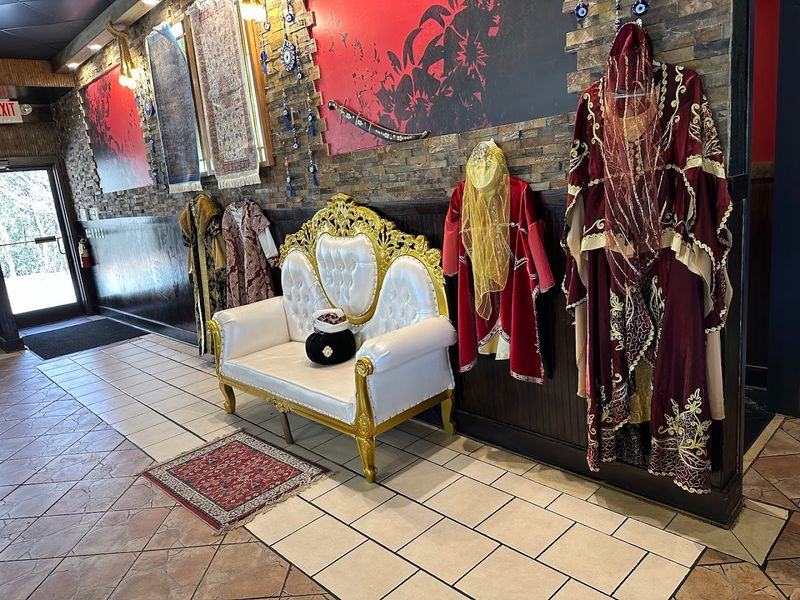 Constantine's Restaurant (Gastonia)