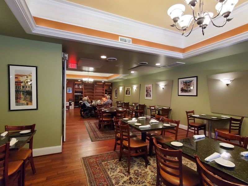 Giuseppe's Italian Restaurant &ndash; Williamsburg