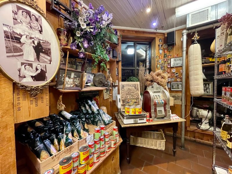 Garofalo's Italian Market, Springfield, Hampden County
