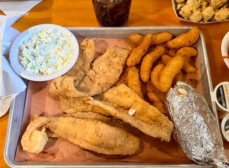 Riverside Fish House &ndash; Dallas