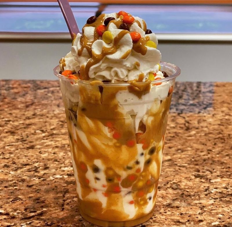 Swirls N Curls Ice Cream &mdash; Englewood
