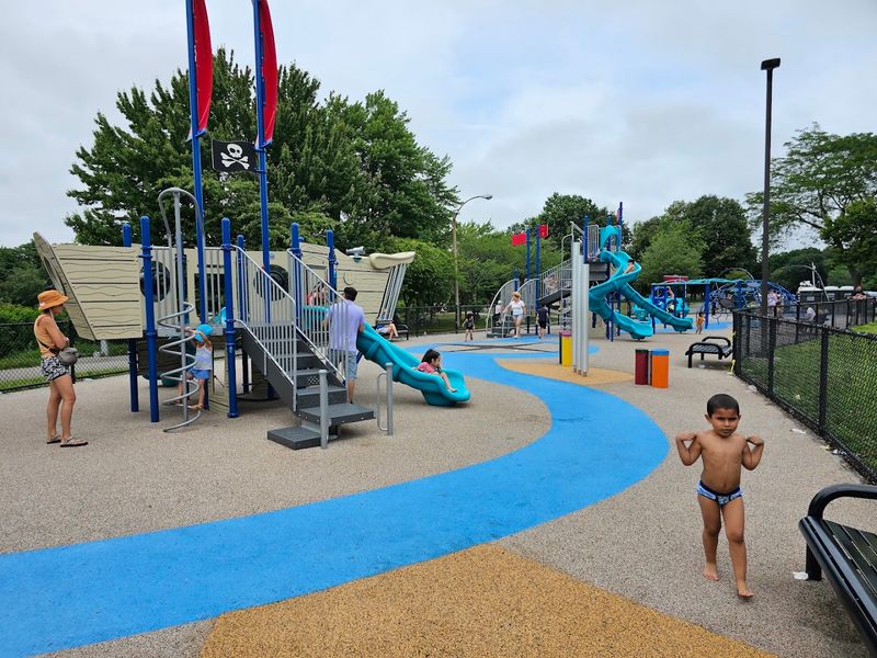 Artesani Playground & Spray Park (Boston)
